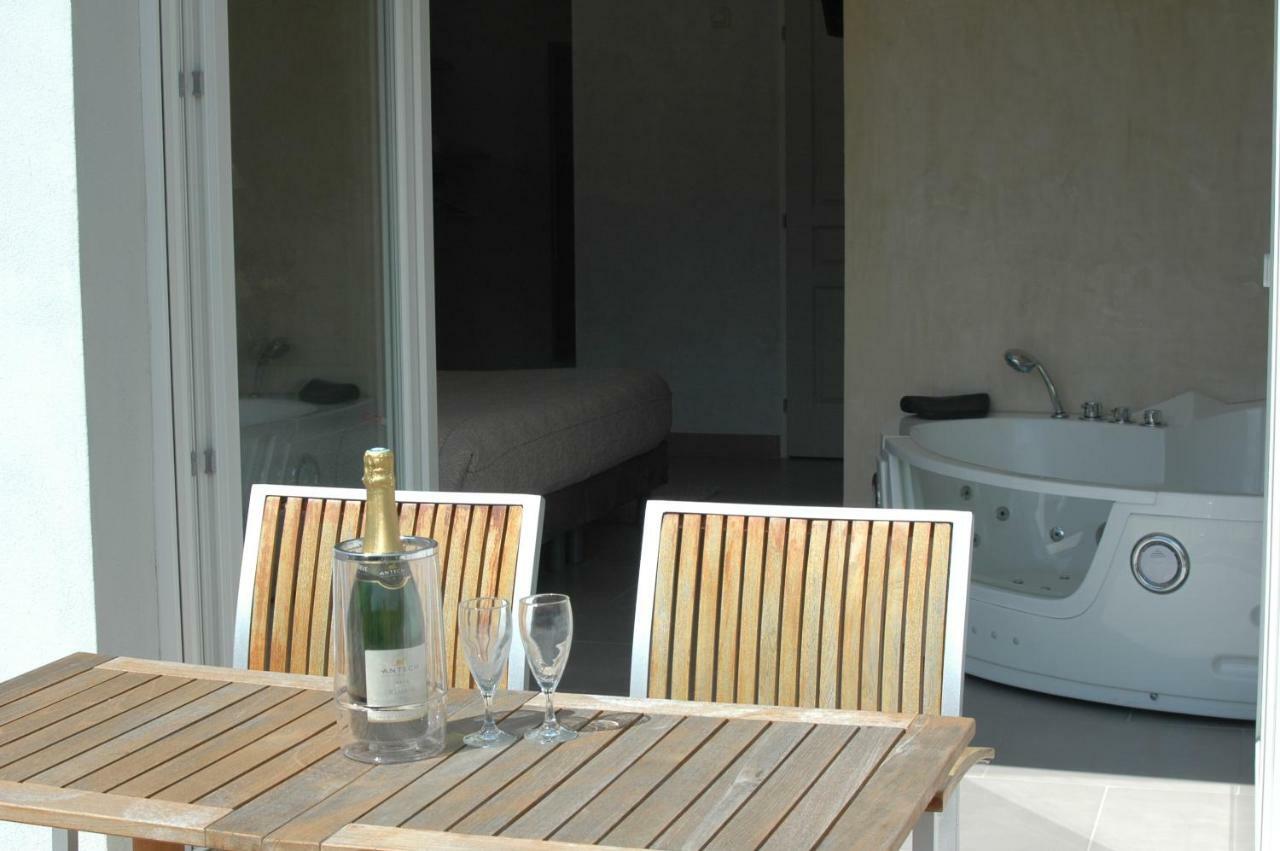 Les Jardins De Soulane B&B - Adults Only Belcastel-et-Buc Exterior photo